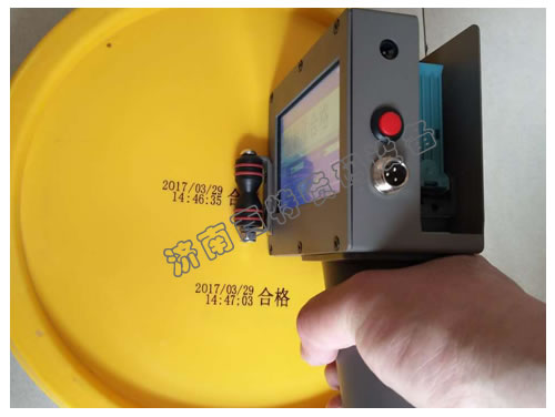 ��(r��n)���͇��a